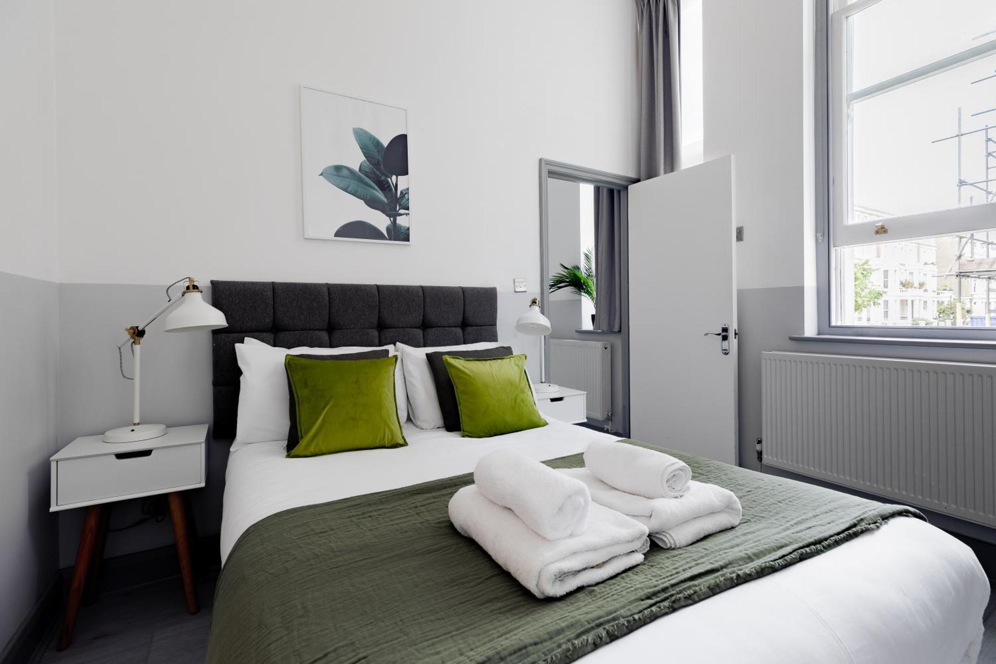 Modern Kensington Apartments London Eksteriør billede